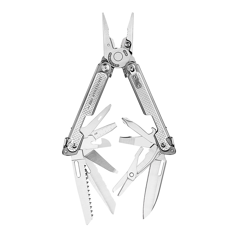 Мультитул Leatherman Free P4 серебристый